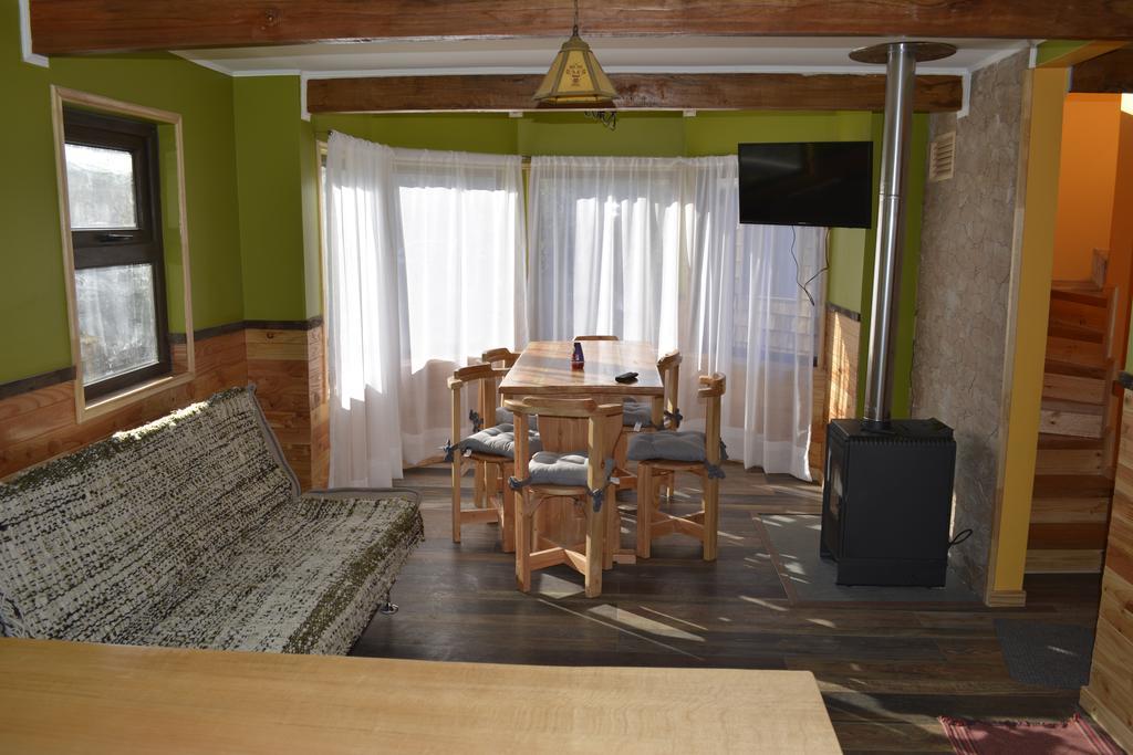 Cabanas Estacion Del Lago Пуерто Варас Екстериор снимка
