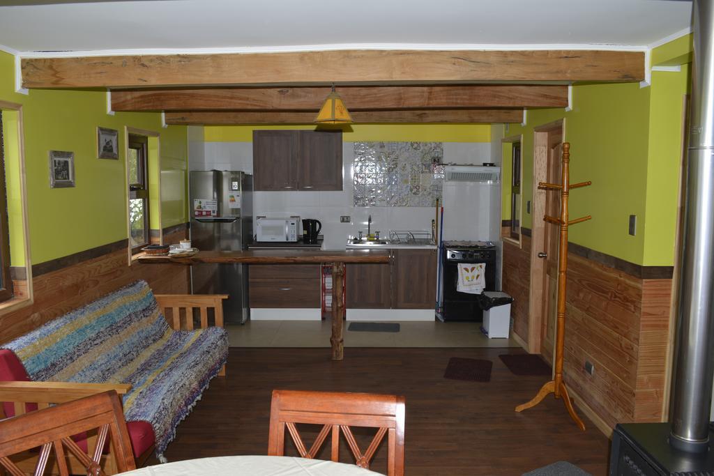 Cabanas Estacion Del Lago Пуерто Варас Екстериор снимка