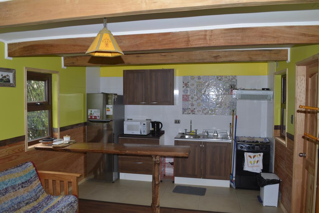 Cabanas Estacion Del Lago Пуерто Варас Екстериор снимка