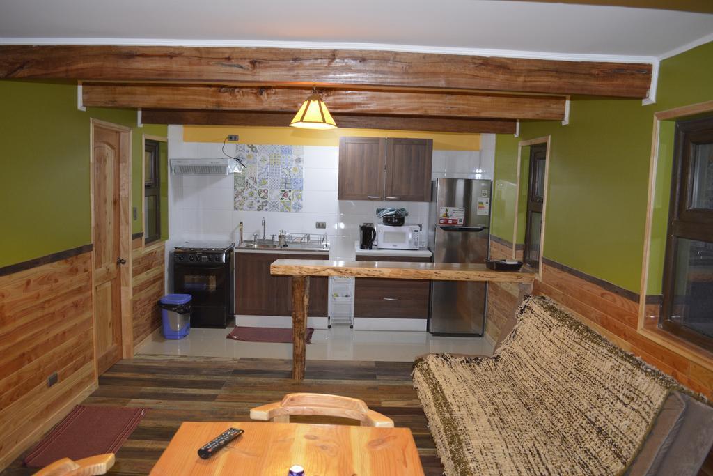 Cabanas Estacion Del Lago Пуерто Варас Екстериор снимка
